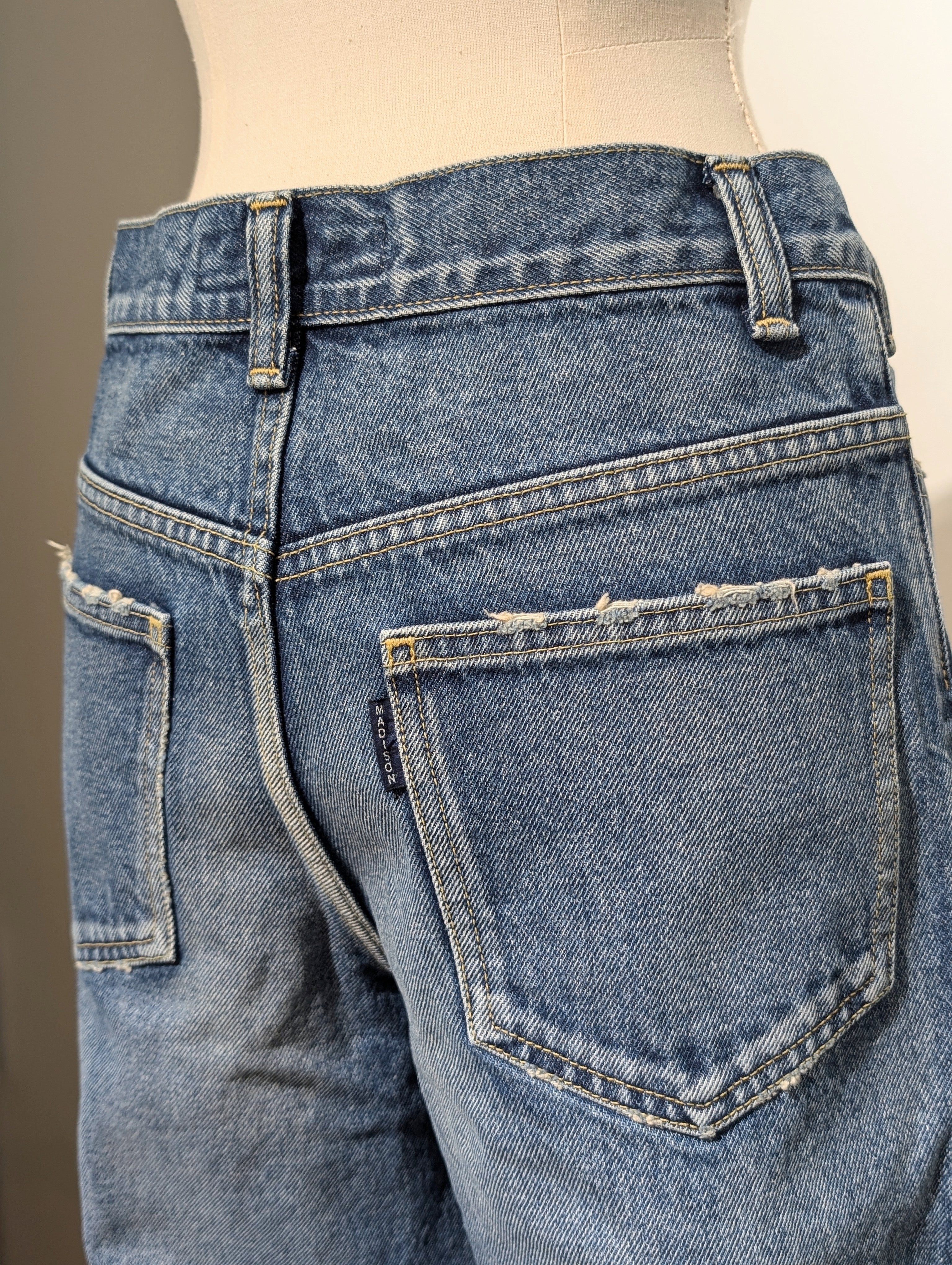 MADISONBLUE  HEM CUT FLARE PT DENIM