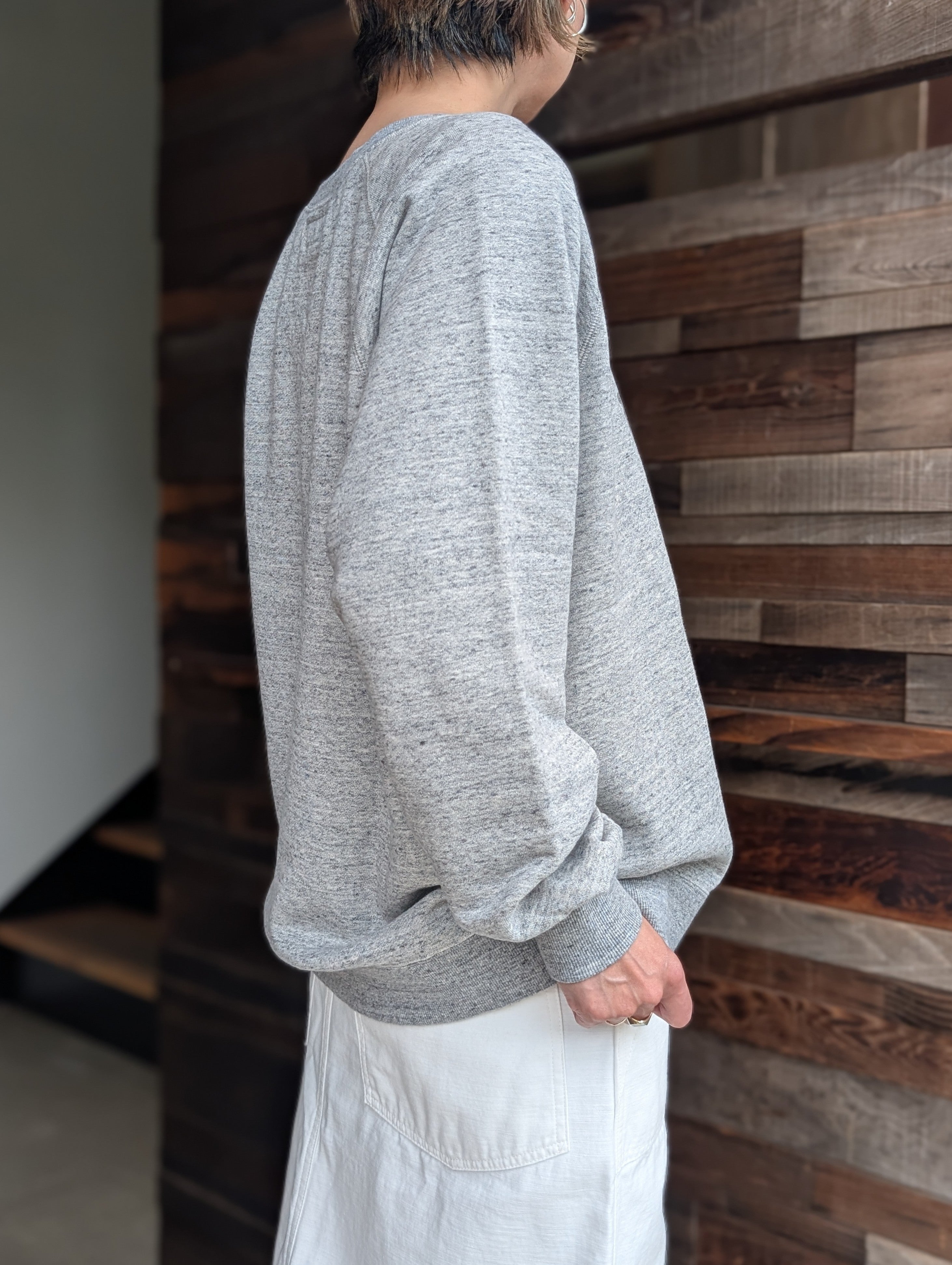 MADISONBLUE HELLO SWEAT L/S URAKE