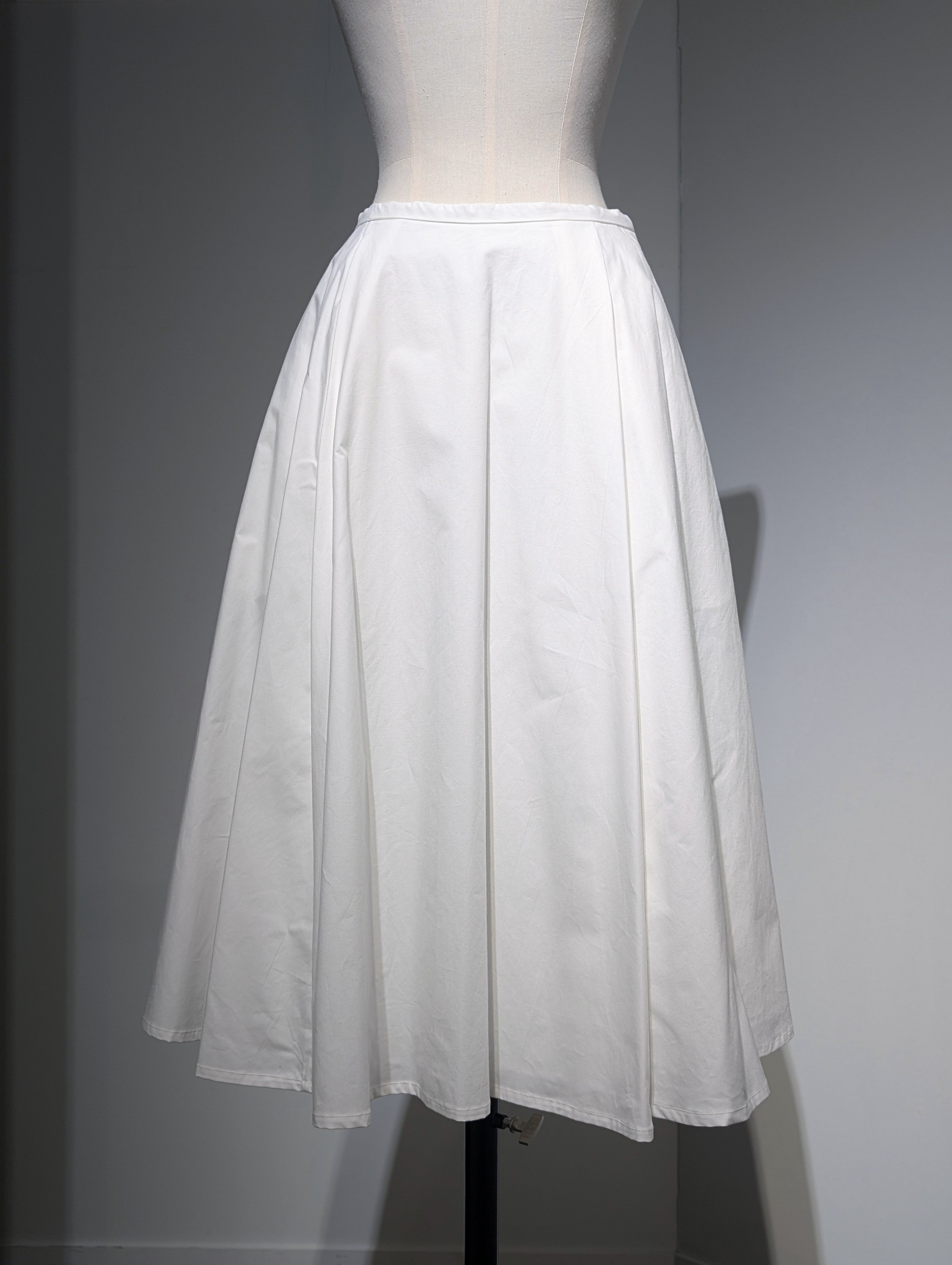 MADISONBLUE   TUCKED MI-MOLLET FLARE SKIRT