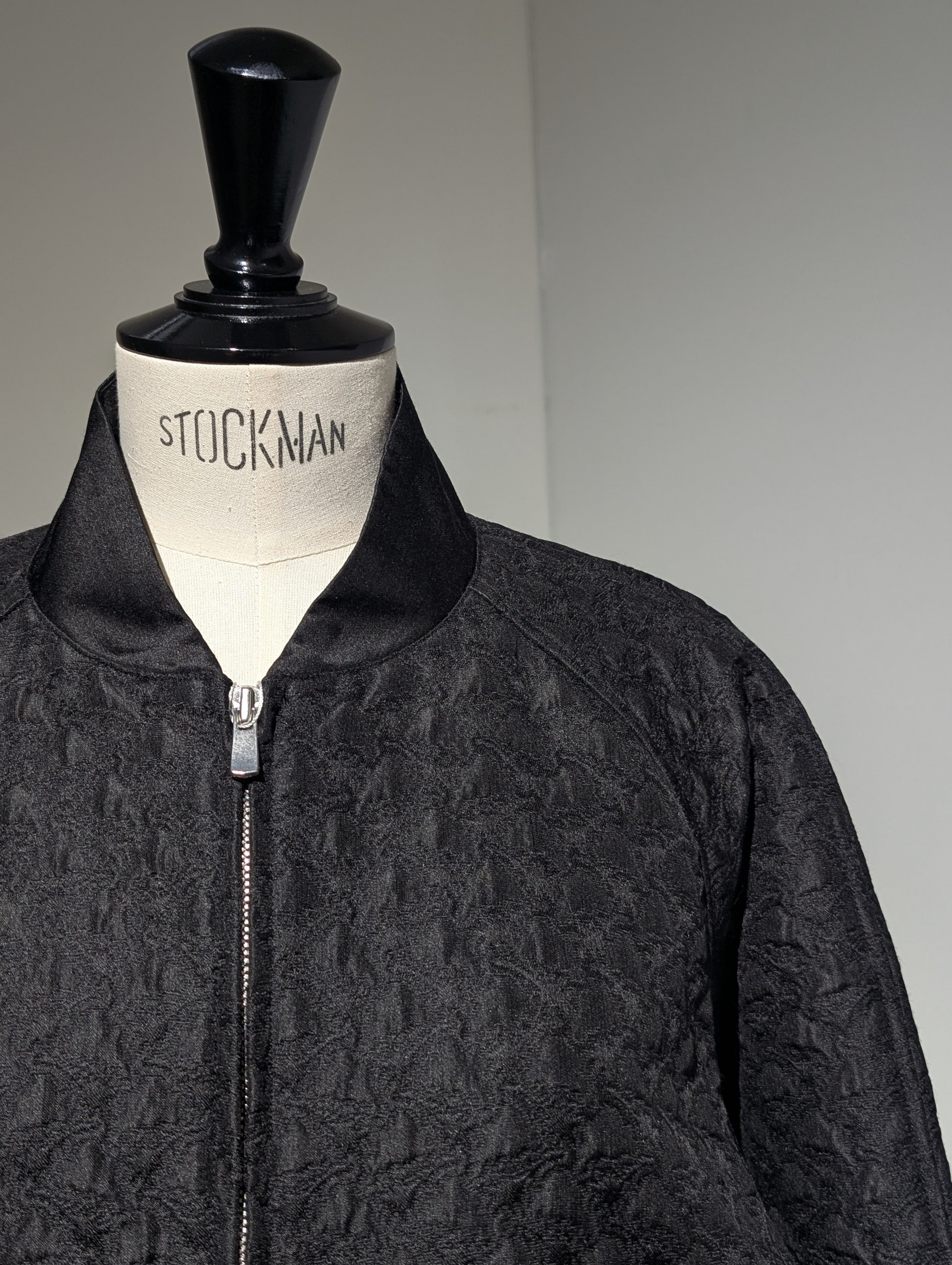 AEHRR 【Draping Yoke Raglan Sleeve Bomber JK】