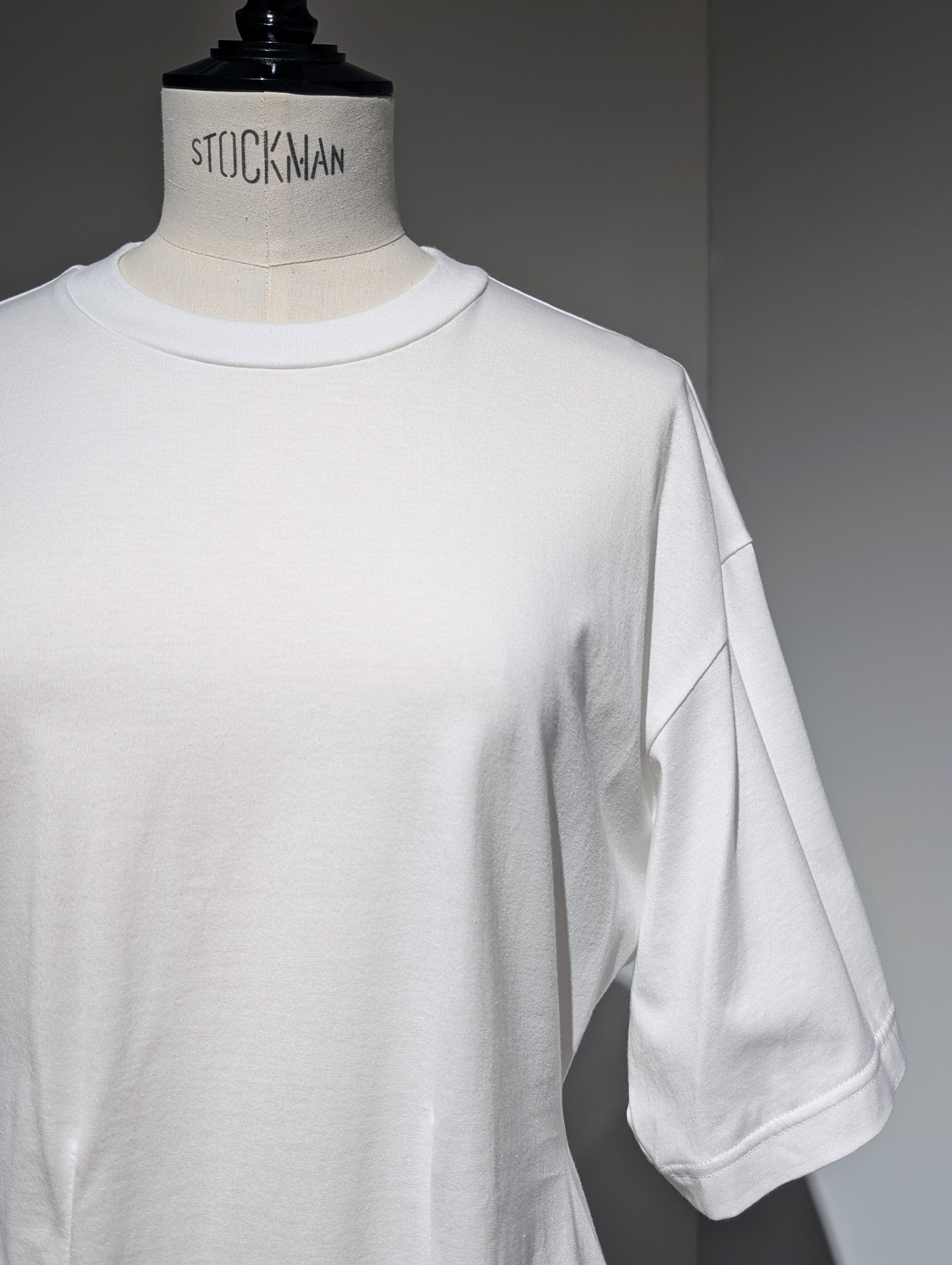 ENFOLD  SHAPE T-SHIRT