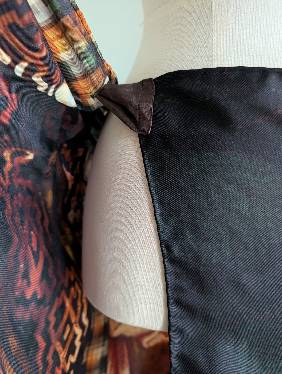 DRIES VAN NOTEN【262-010803】SCARFY 4057 W.W.SKIRT