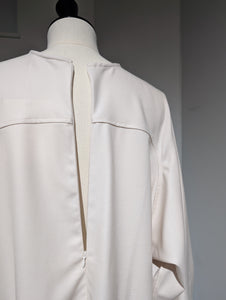 AEHRR 【Draping Yoke Raglan Sleeve C/N OP】