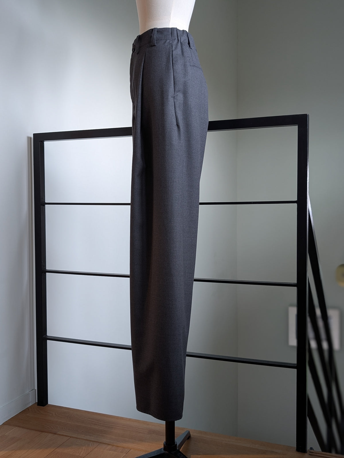 AEHRR 【089 Draping One Tuck Box Pleat Trousers】