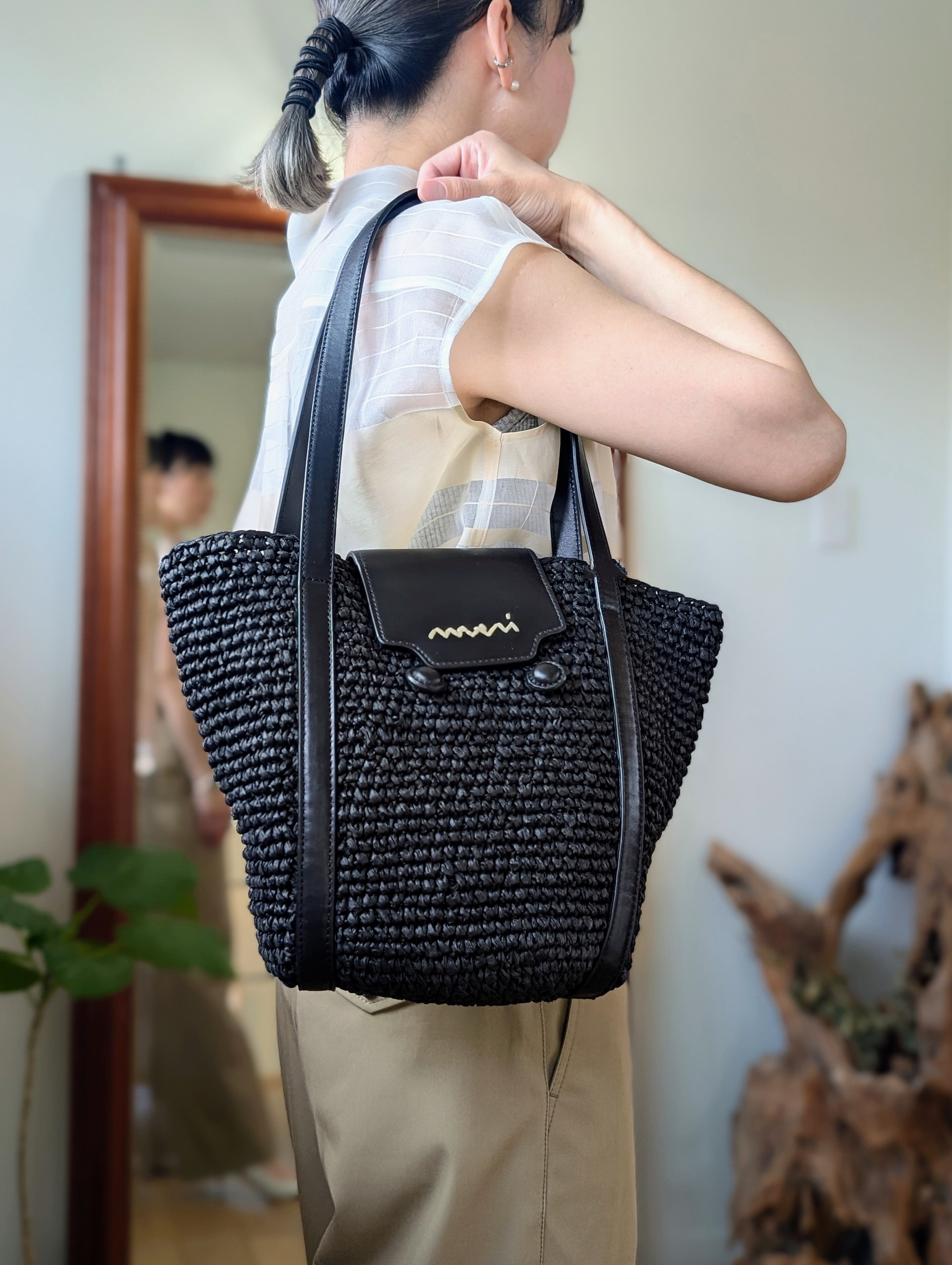 MARNI   SHMP0117U1P832100N99 Trunkaroo ビーチトートバッグ