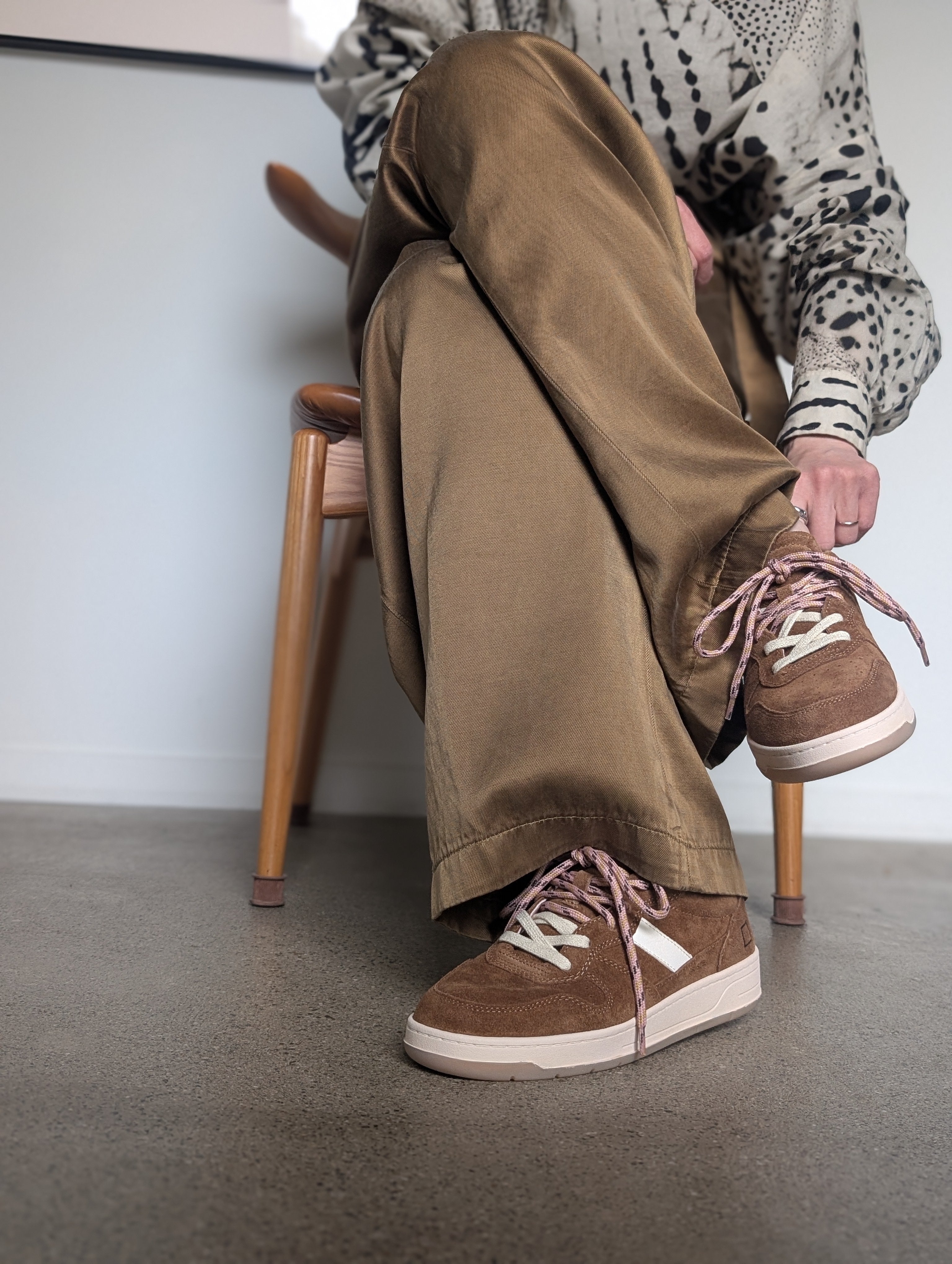 D.A.T.E.【COURT 2.0 SUEDE】