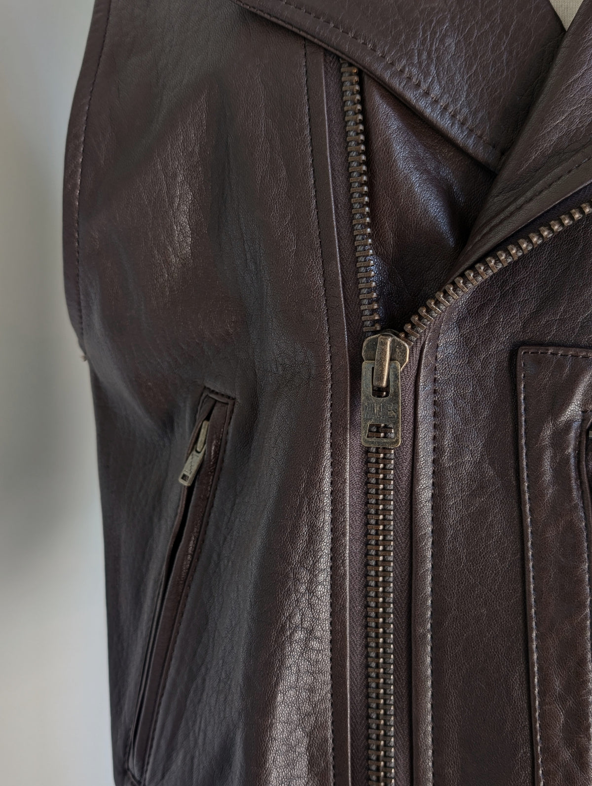 MADISONBLUE  RIDERS VEST LEATHER