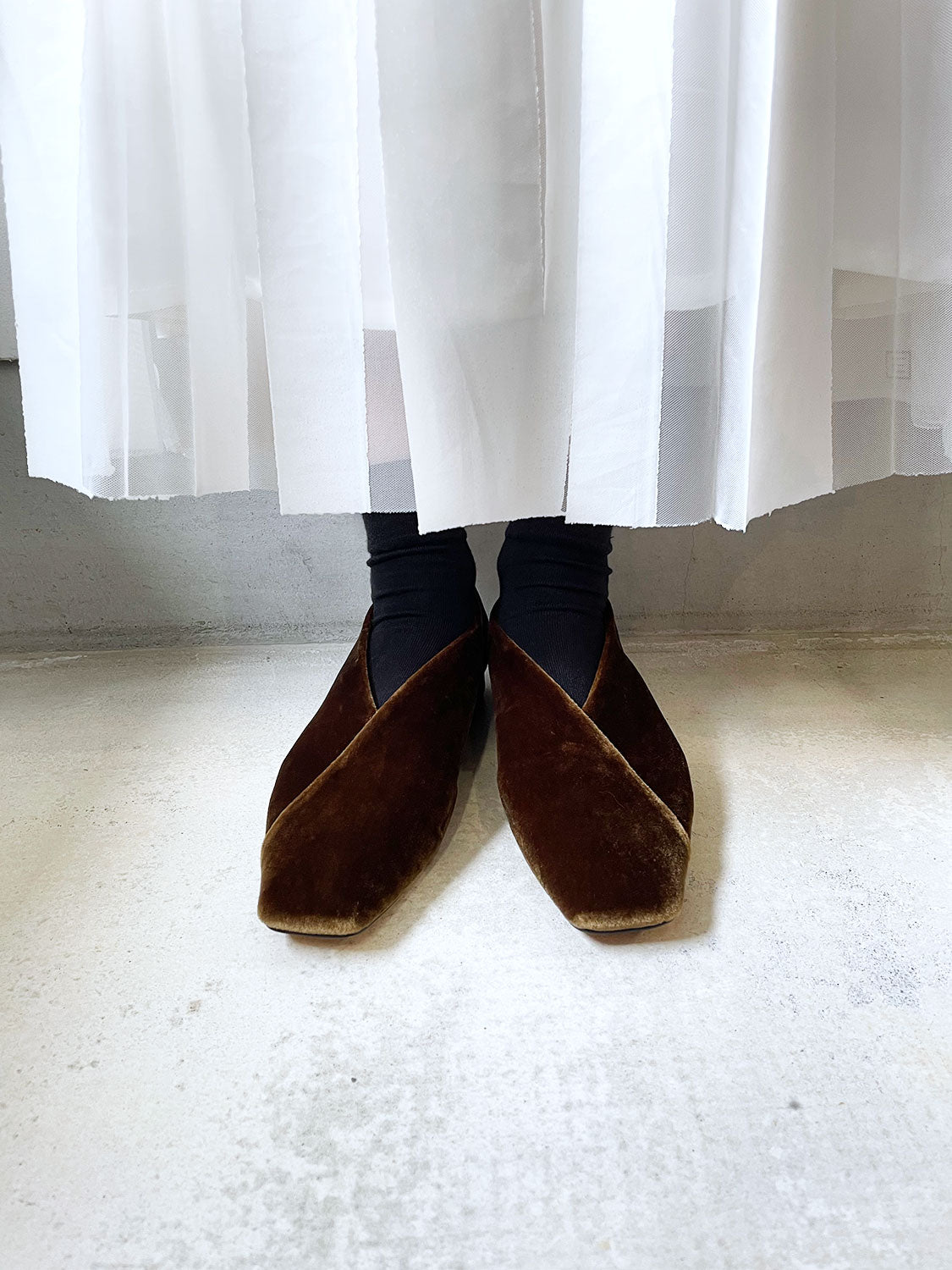 HENRI EN VARGO  SOPHIA フラットシューズ(BROWN)