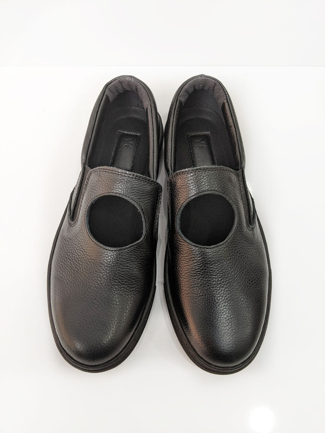 Y's　COW LEATHER SLIP-ON