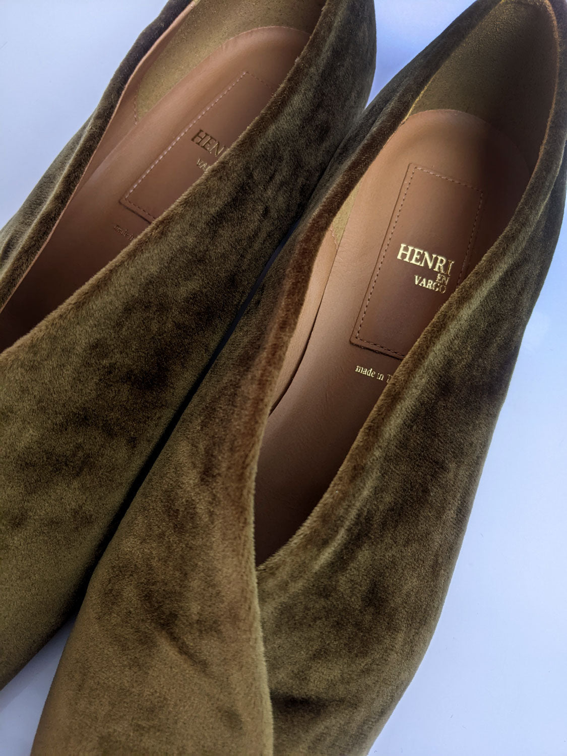 HENRI EN VARGO  SOPHIA フラットシューズ(BROWN)